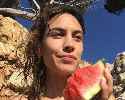 娱乐圈里吃瓜的,揭秘明星幕后故事